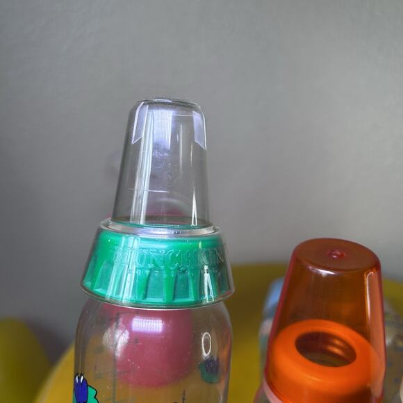 Vintage 90s Baby Bottle No Nipples Plastic Playskool Cribbage Luv N ‘play - Picture 12 of 13